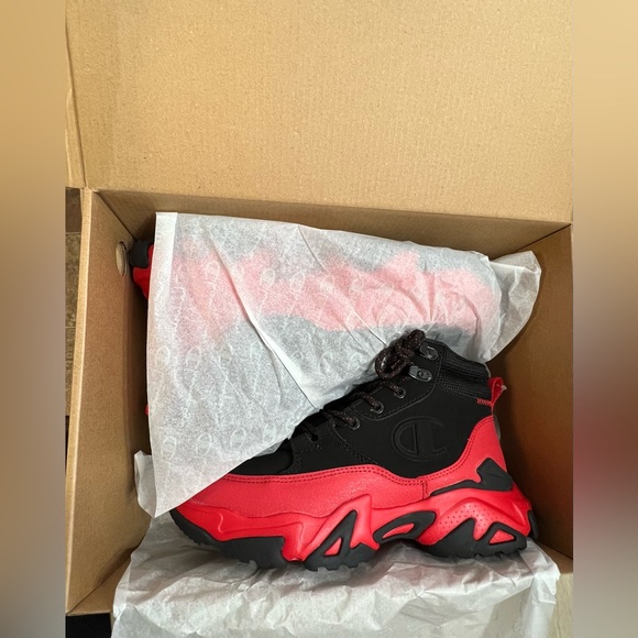 Champion Bromad C-Lock "Black/Scarlet" Grade School Boys' Boot - Picture 2 of 7